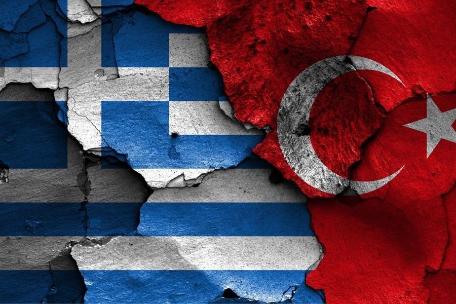 Σε πνευματική τύφλωση οι δύο πλευρές του Αιγαίου… παίζουν τον διάλογο των κωφών – Πως η προπαγάνδα επηρεάζει τις σχέσεις Ελλάδας – Τουρκίας