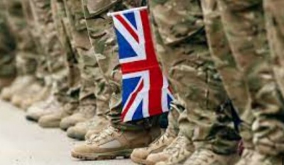 Larry Johnson (πρώην CIA): Η Βρετανία είναι αδύναμη χώρα θέλει να χτυπήσει την Ρωσία αλλά δεν μπορεί