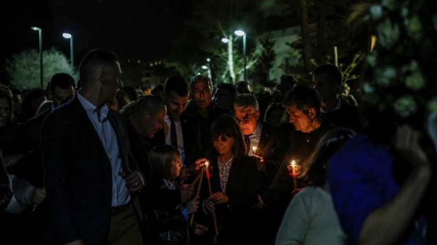 Στον Καθεδρικό Ναό Αθηνών η Σακελλαροπούλου θα παρακολουθήσει την Ακολουθία της Αναστάσεως