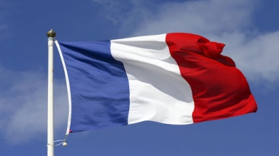 H Γαλλία απειλεί με αντίποινα τη Βρετανία λόγω… καραντίνας