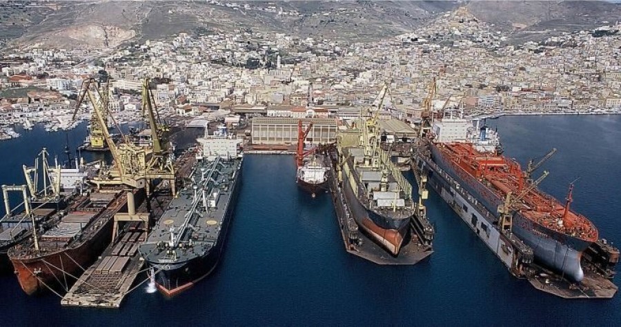 Δύο προσφορές για τα Ναυπηγεία Σκαραμαγκά από Onex και Pyletech Shipyards
