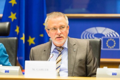 Gahler (Ευρωβουλευτής CDU): Το δίκαιο είναι με το μέρος της Ελλάδας - Υπάρχει παραβίαση συνόρων