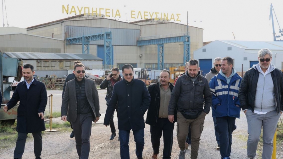 Στα Ναυπηγεία Ελευσίνας ο Γεωργιάδης: Είναι ένα στοίχημα για όλη τη χώρα -  Η Ελλάδα χρειάζεται ακμαίο αυτό το ναυπηγείο