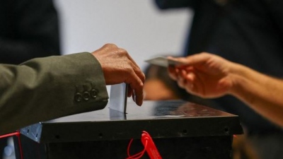Σαρωτικό προβάδισμα με 63% για τον Σοσιαλιστή Segura στις προεδρικές εκλογές στην Πορτογαλία