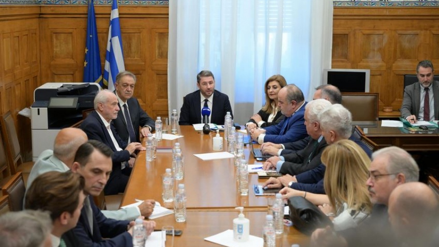 Ανδρουλάκης: Χάδι για τους μεγάλους φοροφυγάδες ο οριζόντιος φόρος της κυβέρνησης, βάρος για τους αδύναμους ελεύθερους επαγγελματίες