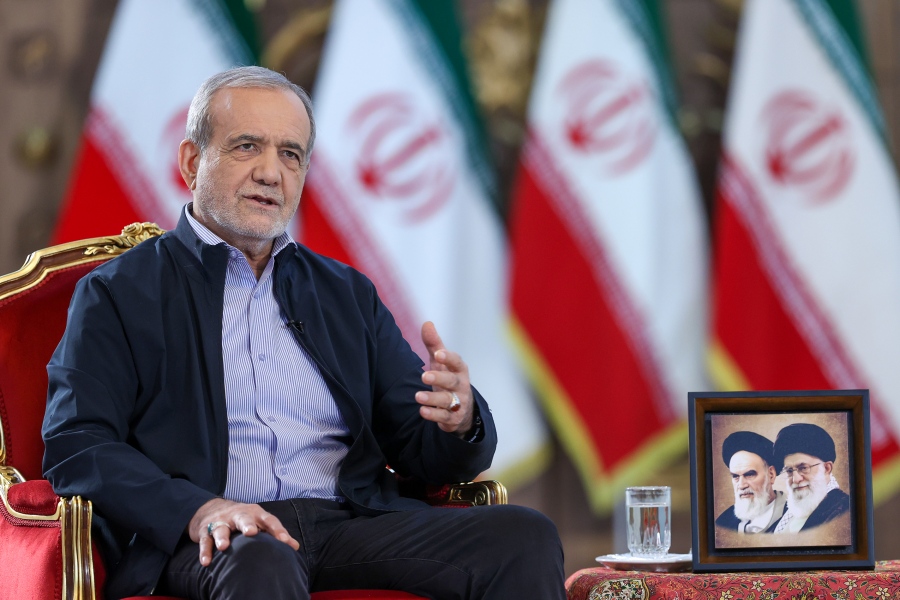 «Καθήκον και δικαίωμα» η εκδίκηση το ηχηρό μήνυμα Pezeshkian - Σε «ιερό» πόλεμο το Ιράν κατά ΗΠΑ, Σιωνιστών - 40ήμερο πένθος