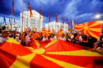 Σαρωτική νίκη του VMRO στα Σκόπια – Κουρελόχαρτο η Συμφωνία των Πρεσπών, ό,τι δεν κάνει ο Μητσοτάκης, το κάνουν οι «γείτονες»