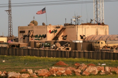 Καταιγισμό από ρουκέτες της ιρακινής αντίστασης δέχθηκε στρατιωτική βάση των ΗΠΑ στη Συρία