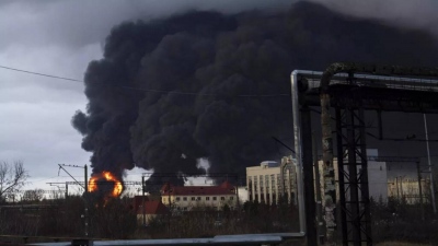 Παρέλυσαν οι μεταφορές στην Οδησσό από τα ρωσικά χτυπήματα – Συνεχείς εκρήξεις ενώ ο συναγερμός ήχησε 7 φορές