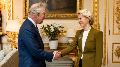 Νέα «γκάφα» Βασιλιά Καρόλου ή Ursula von der Leyen; - Η συνάντηση στη σκιά της νέας συμφωνίας Brexit