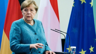 Merkel (Γερμανία):  Υπέρ του διαλόγου με τους Ταλιμπάν για τον απεγκλωβισμό Αφγανών πολιτών από τη χώρα