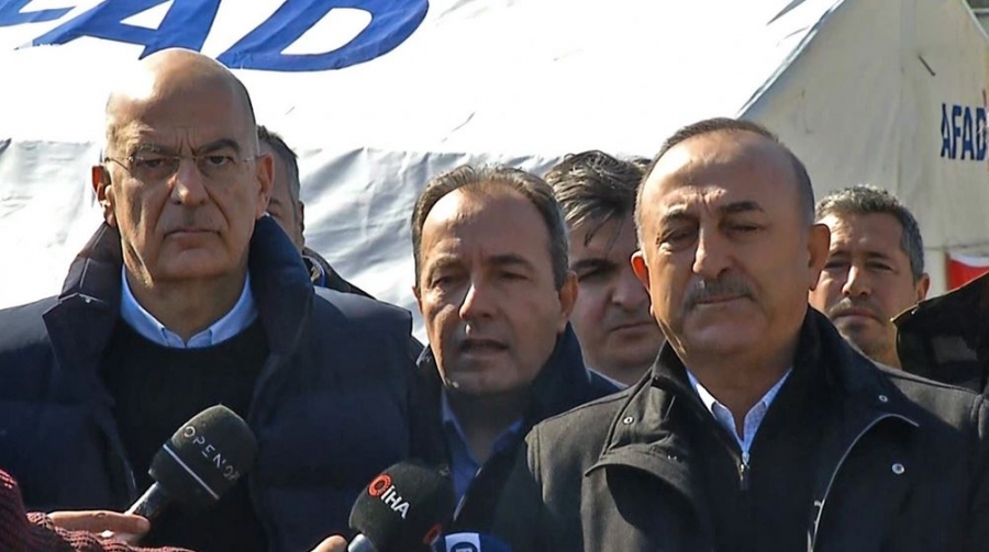 Το «ευχαριστώ» Cavusoglu σε Δένδια: «Στις δύσκολες μέρες φαίνονται οι καλοί γείτονες» - Δεν χρειάζονται σεισμοί για βελτίωση των σχέσεων