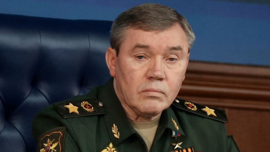 Gerasimov (Αρχηγός στρατού Ρωσίας): Τα Ρωσικά στρατεύματα προχωρούν με σιγουριά βαθιά μέσα στην άμυνα των Ουκρανών