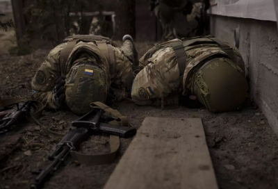 Απάτη με τους μισθούς στις Ένοπλες Δυνάμεις της Ουκρανίας - Aυτομολούν οι στρατιώτες