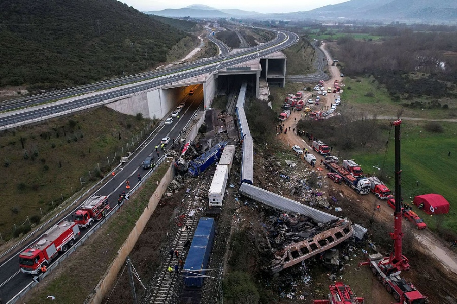 Σιδηροδρομική τραγωδία Τεμπών: Στο φουλ οι κυβερνητικές μηχανές της συγκάλυψης, ανυπέρβλητα εμπόδια στην έρευνα