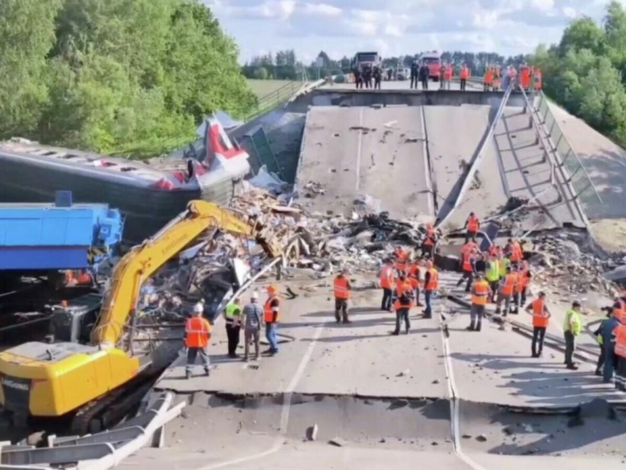 Τρομοκρατία Ουκρανών – 7 νεκροί και 126 τραυματίες από την ανατίναξη γέφυρας στο Bryansk