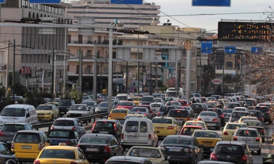 Μεγαλύτερη κίνηση στους αθηναϊκούς δρόμους τον Φεβρουάριο 2021, από πέρυσι, προ lockdown!