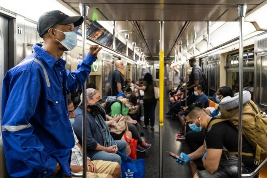 ΗΠΑ: Υποχρεωτική η χρήση μάσκας σε όλα τα Μέσα Μαζικής Μεταφοράς από 1/2