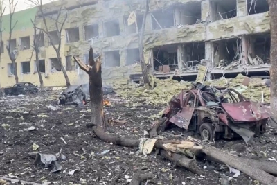 Ουκρανία: Στην πολιορκημένη Μαριούπολη καταστήματα και φαρμακεία λεηλατήθηκαν - Λείπουν πλέον τα τρόφιμα