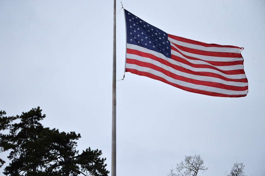 Ραγδαίες εξελίξεις: Οι ΗΠΑ απέλασαν τους πρώτους Ουκρανούς από τη χώρα - Προς έξοδο 200.000