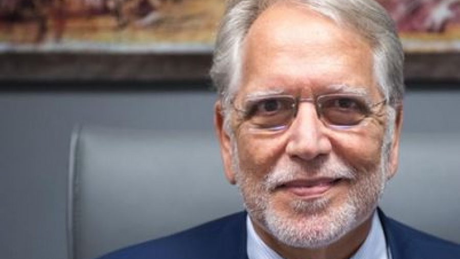 Χρούσος: Να εμβολιαστούν τα παιδιά – Αν νοσήσουν κινδυνεύουν να εμφανίσουν και το σύνδρομο MIS-C