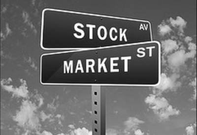 Οι αγορές δεν φοβούνται - Παραβλέπουν τους κινδύνους και εστιάζουν στην οικονομία - Οι εκτιμήσεις αναλυτών