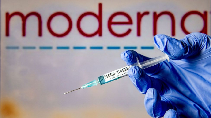 Μειώνει τις παραδόσεις εμβολίων της προς την Ιταλία η Moderna