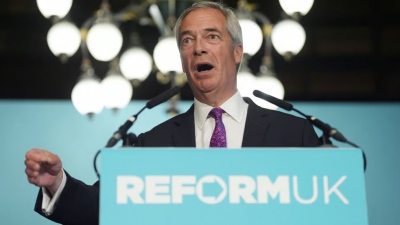 Εκλογικό πραξικόπημα στη Βρετανία - Οι Εργατικοί αναβάλουν τις δημοτικές εκλογές - Farage: «Κατάργηση της δημοκρατίας»