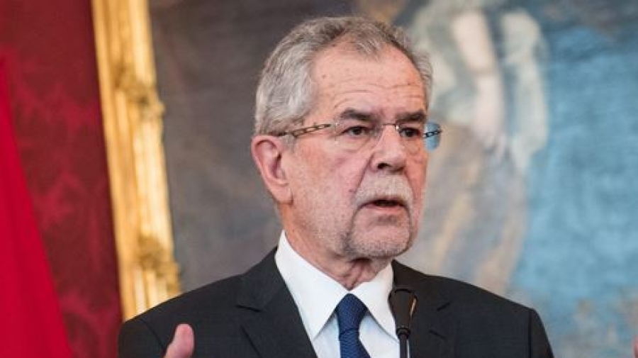 Αυστρία - Προεδρικές εκλογές: Στις κάλπες 6,4 εκατ. ψηφοφόροι – Φαβορί ο Alexander Van der Bellen