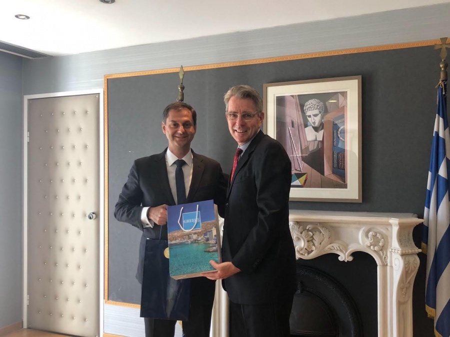 Ο ελληνικός τουρισμός στο επίκεντρο της συνάντησης Pyatt - Θεοχάρη