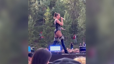 Olga Buzova: Βγήκε ημίγυμνη να τραγουδήσει και την κυνηγά η Αστυνομία – Σφοδρές αντιδράσεις από τους Μουσουλμάνους της Ρωσίας