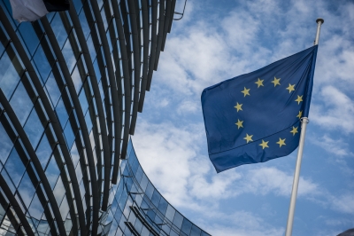 ΕΕ: Η συμφωνία Ελλάδας - Γαλλίας συμβάλλει στην ευρωπαϊκή άμυνα