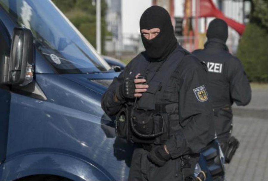 Γερμανία: Η αστυνομία απελευθέρωσε την όμηρο στον σιδηροδρομικό σταθμό της Κολωνίας