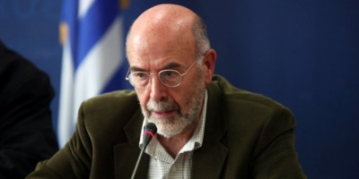 Λιάκος (ΣΥΡΙΖΑ): Προσβλητική η πολιτική Macron απέναντι στο Ισλάμ