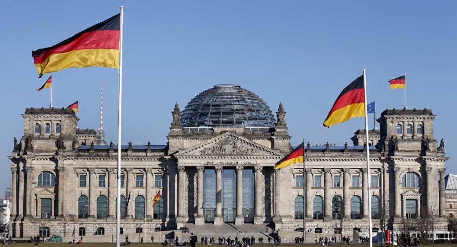 Γερμανία: Στο 28% οι Χριστιανοδημοκράτες, στο 24% οι Πράσινοι – Το 72% πιστεύει ότι η κυβέρνηση Merkel θα πάει μέχρι τέλους
