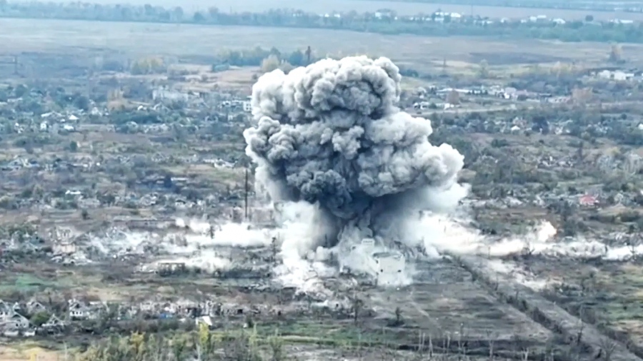 Σοκ στη Zaporizhia, δέος στο Chernihiv - Οι Ρώσοι σάρωσαν τον ουκρανικό στρατό με FAB 500 και πυραύλους (vid)