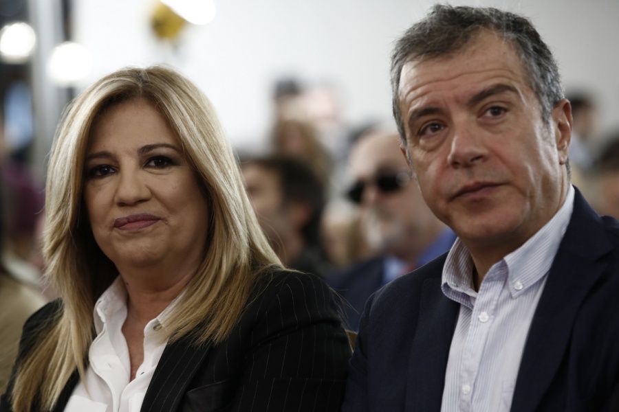 Μόνοι και αυτόνομοι Γεννηματά και Θεοδωράκης – Απαξιωμένοι ή ρυθμιστές;