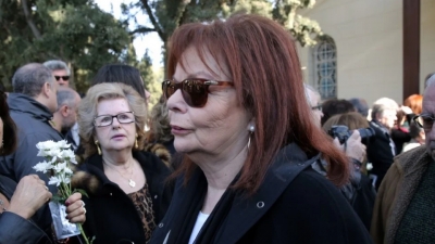 Εξήλθε από τη ΜΕΘ η Νόρα Κατσέλη - Βελτιώνεται η κατάσταση της