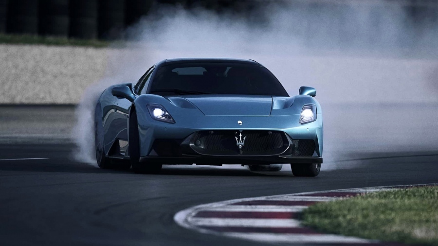 Maserati MCPura: Ανανέωση και νέο όνομα για τη «καθαρόαιμη» V6