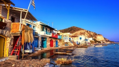 Η Ελλάδα κερδίζει το στοίχημα των τουριστικών εσόδων το 2023