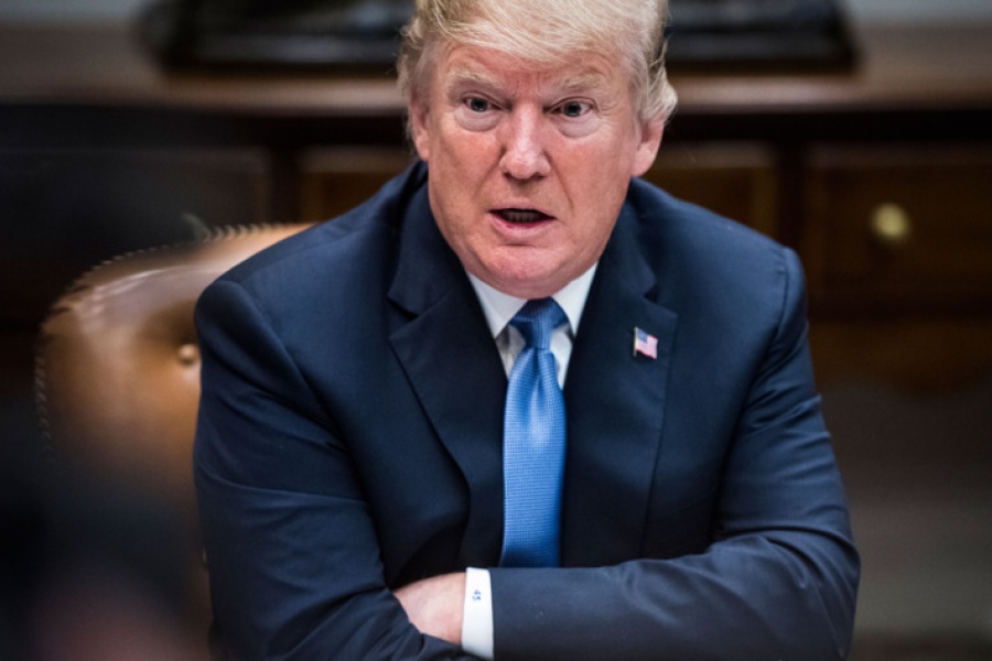 O Trump ανακαλεί στην τάξη επτά ευρωπαϊκές χώρες που δεν τηρούν τις δεσμεύσεις τους απέναντι στο ΝΑΤΟ