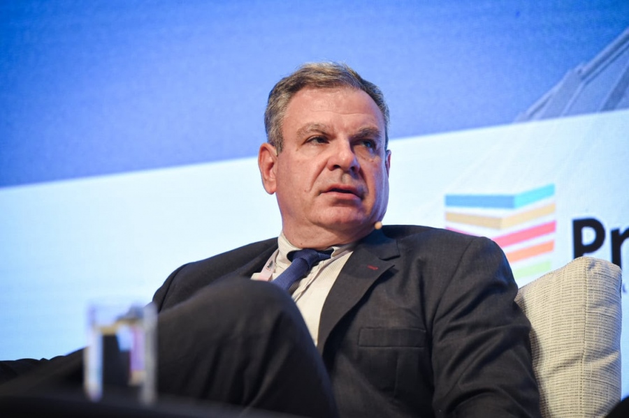 Βέττας (ΙΟΒΕ): Ένα στα 4 νοικοκυριά πληρώνει πλέον 40% του εισοδήματός του για στέγαση