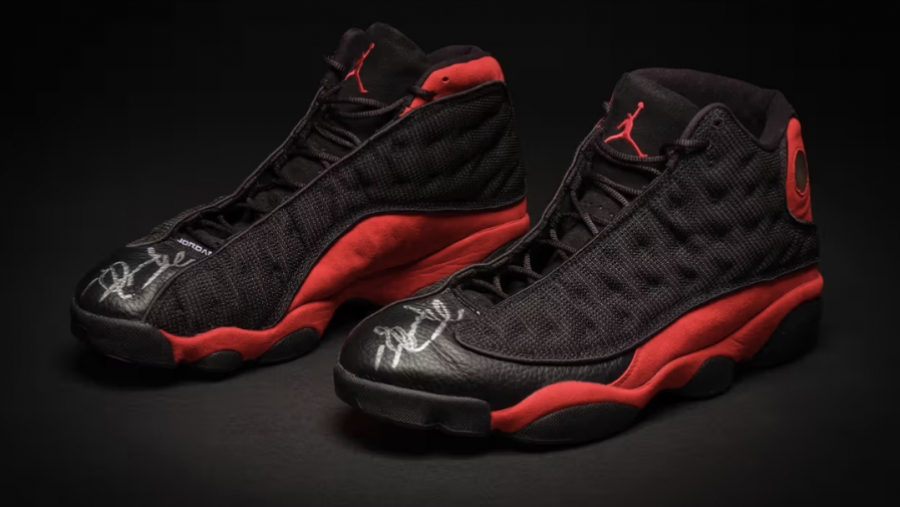 Νέο ρεκόρ δημοπρασίας έκαναν τα παπούτσια του Jordan – Πωλήθηκαν για 2,2 εκ. δολάρια