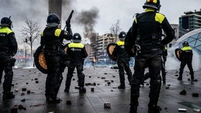 Ολλανδία: Έκρηξη σε κέντρο τεστ για τον κορωνοϊό - Για εσκεμμένη ενέργεια μιλάει η αστυνομία