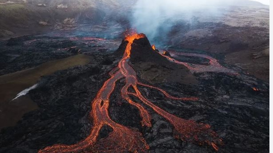 Lloyds: Ζημιές μέχρι και 4,8 τρισεκ. από ηφαιστειακές εκρήξεις