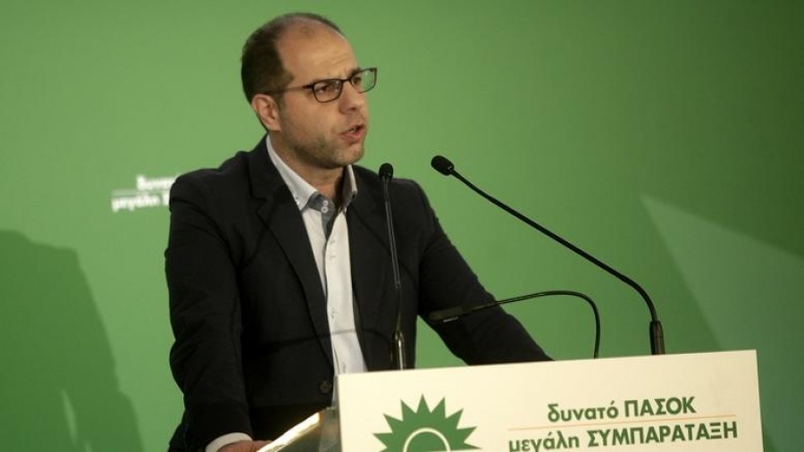 Ξεκαλάκης (ΠΑΣΟΚ) κατά Γεννηματά: Κόμμα μπάμπουσκα το ΠΑΣΟΚ – Πάμε σε γιαλαντζί αντιδημοκρατικό συνέδριο