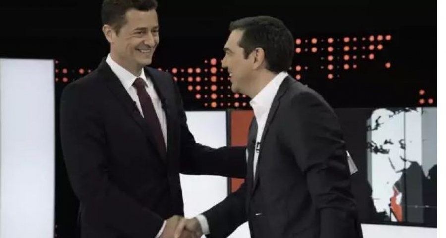 Ο Σρόιτερ υπερασπίζεται τον Τσίπρα: Φθηνό να εκμεταλλεύεται κάποιος πολιτικά ένα σαρδάμ