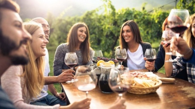 Αυτές είναι οι top περιοχές της Ευρώπης για οινοτουρισμό το 2026