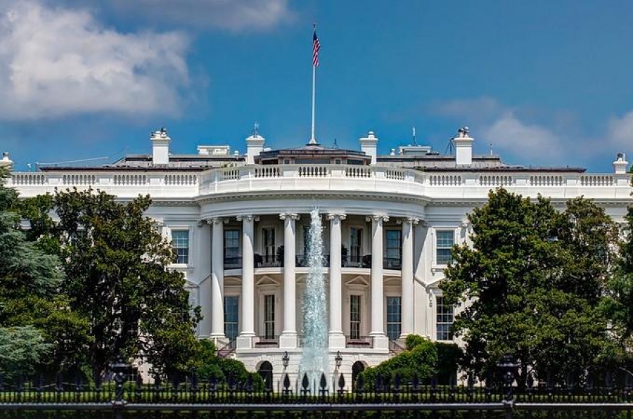 Λευκός Οίκος: Άμεση ανάγκη η επιστροφή των Αμερικανών στην εργασία - Να επαναλειτουργήσει η οικονομία