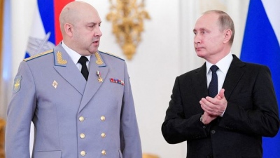 Αναπληρωτής Γενικός Διοικητής των Αεροδιαστημικών Δυνάμεων ο Στρατηγός Afzalov, αντικαταστάθηκε ο Sergey Surovikin